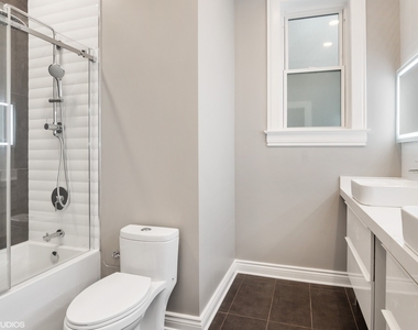 608 W Arlington Place - Photo Thumbnail 6