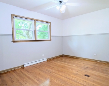 330 S Oak Street - Photo Thumbnail 11