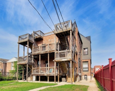 3330 S Indiana Avenue - Photo Thumbnail 31