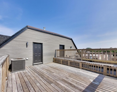 3330 S Indiana Avenue - Photo Thumbnail 28