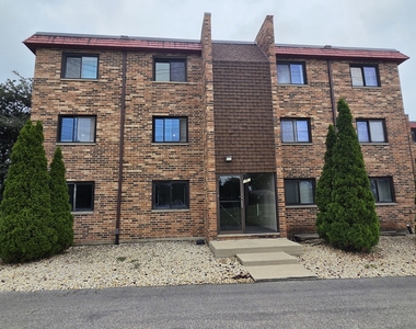 1761 W Algonquin Road - Photo Thumbnail 9
