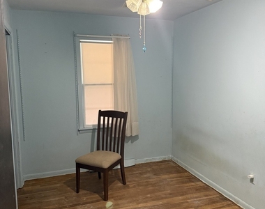 1306 E Green Street - Photo Thumbnail 17