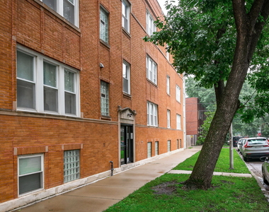 3722 W Altgeld Street - Photo Thumbnail 1