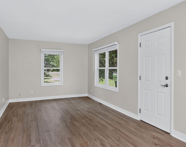 100 83rd Street - Photo Thumbnail 1
