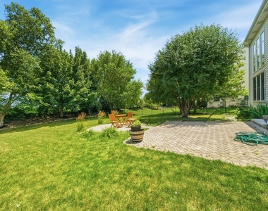 37061 N Bonnie Brae Road - Photo Thumbnail 24