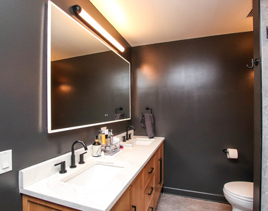 100 E 14th Street - Photo Thumbnail 14