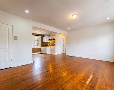 1633 W 76th Street - Photo Thumbnail 2