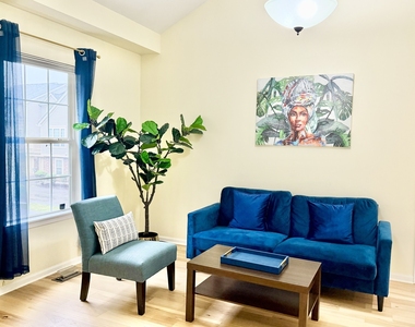 2820 N Greenwood Avenue - Photo Thumbnail 23