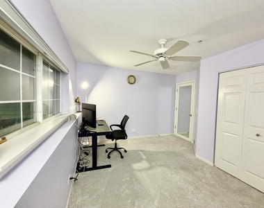 2820 N Greenwood Avenue - Photo Thumbnail 9
