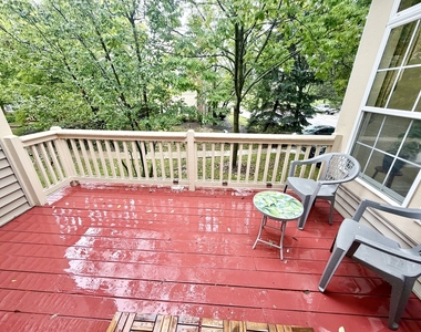 2820 N Greenwood Avenue - Photo Thumbnail 13