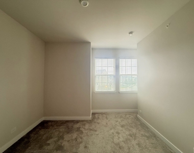 772 Weller Drive - Photo Thumbnail 18