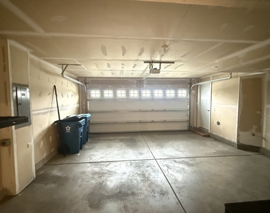 772 Weller Drive - Photo Thumbnail 25