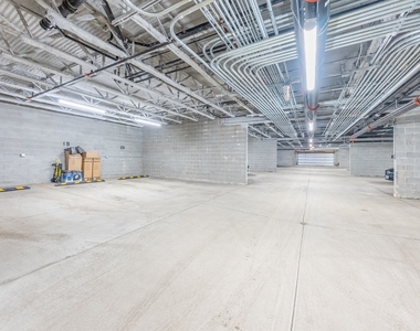 2217 W Madison Street - Photo Thumbnail 17