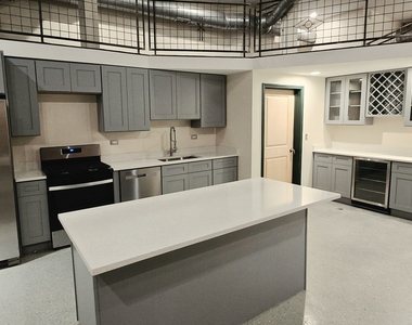 1703 Darrow Avenue - Photo Thumbnail 1