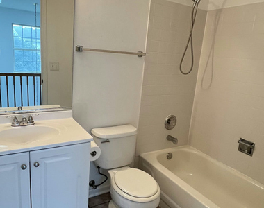 1214 Orleans Drive - Photo Thumbnail 10