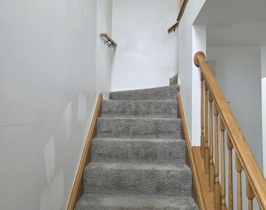 1214 Orleans Drive - Photo Thumbnail 8