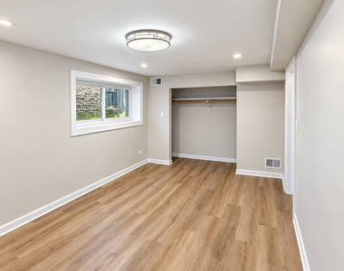 18 S Austin Boulevard - Photo Thumbnail 5