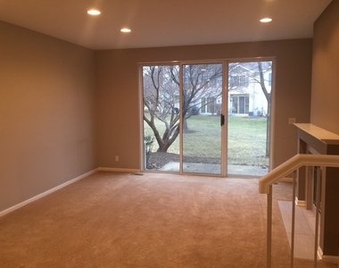 1828 Lucylle Court - Photo Thumbnail 8