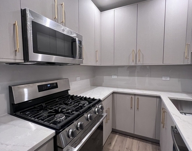 6508 N Richmond Street - Photo Thumbnail 1