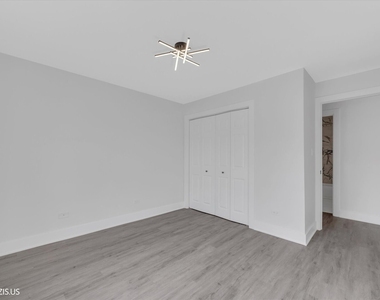 1955 N Hicks Road - Photo Thumbnail 14