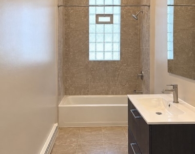 3039 W Wilson Avenue - Photo Thumbnail 14