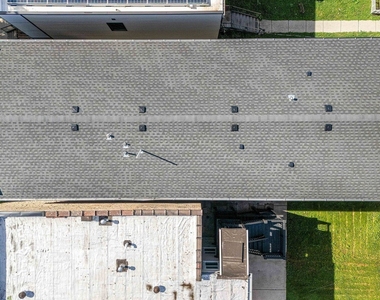 6150 S Saint Lawrence Avenue - Photo Thumbnail 37