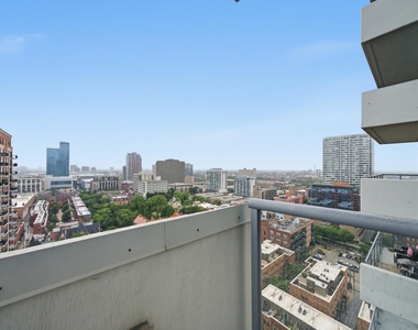 1629 S Prairie Avenue - Photo Thumbnail 13