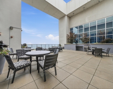 1629 S Prairie Avenue - Photo Thumbnail 31