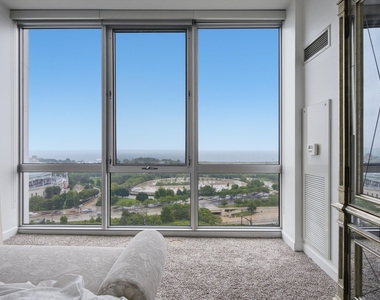 1629 S Prairie Avenue - Photo Thumbnail 16