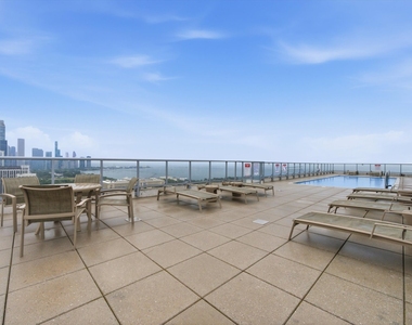 1629 S Prairie Avenue - Photo Thumbnail 29