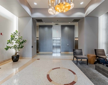 435 W Erie Street - Photo Thumbnail 23