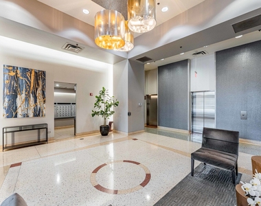 435 W Erie Street - Photo Thumbnail 22