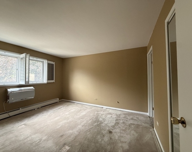 950 Washington Boulevard - Photo Thumbnail 12