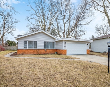 1923 E Pawnee Lane - Photo Thumbnail 27