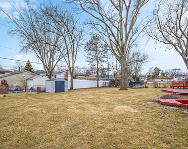 1923 E Pawnee Lane - Photo Thumbnail 29