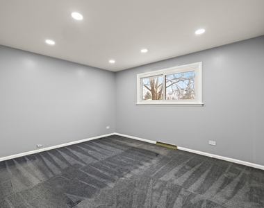 1923 E Pawnee Lane - Photo Thumbnail 16