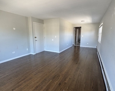 7249 W Belmont Avenue - Photo Thumbnail 1