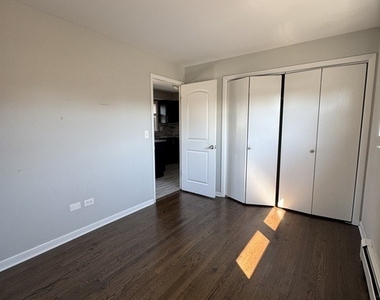 7249 W Belmont Avenue - Photo Thumbnail 9