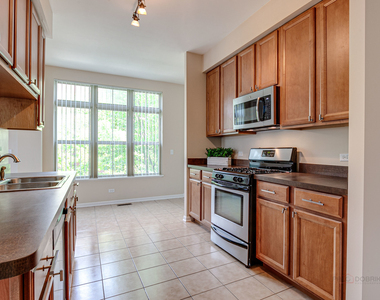 726 Summit Lane - Photo Thumbnail 12