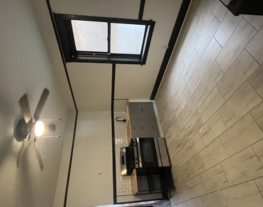 8548 S Manistee Avenue - Photo Thumbnail 5