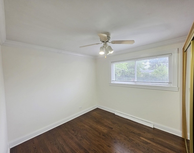 9104 Oleander Avenue - Photo Thumbnail 18