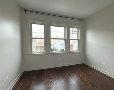 1218 Maple Avenue - Photo Thumbnail 7
