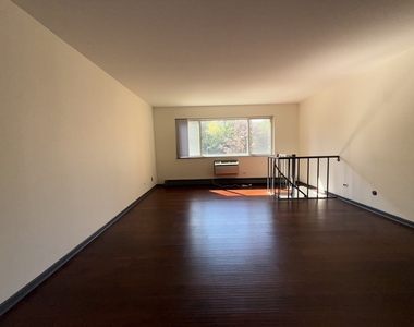 950 Washington Boulevard - Photo Thumbnail 6