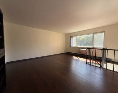 950 Washington Boulevard - Photo Thumbnail 8