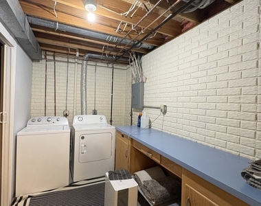 707 N Golfcrest Road - Photo Thumbnail 19
