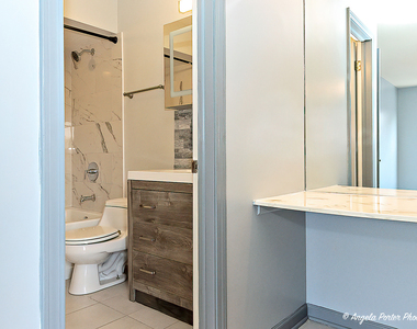 1402 Inverrary Lane - Photo Thumbnail 12