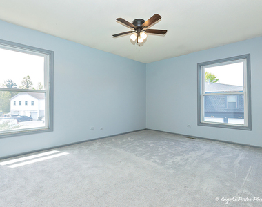 1402 Inverrary Lane - Photo Thumbnail 17