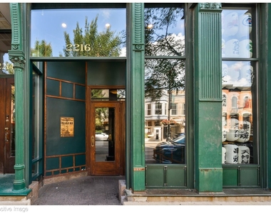 2216 N Lincoln Avenue - Photo Thumbnail 1