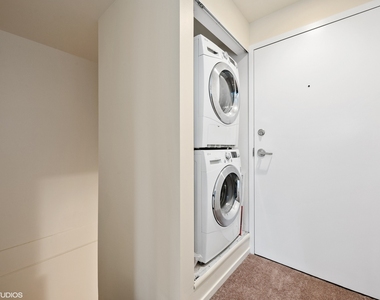 61 W 15th Street - Photo Thumbnail 11