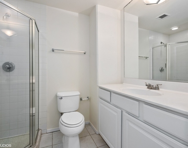 61 W 15th Street - Photo Thumbnail 7